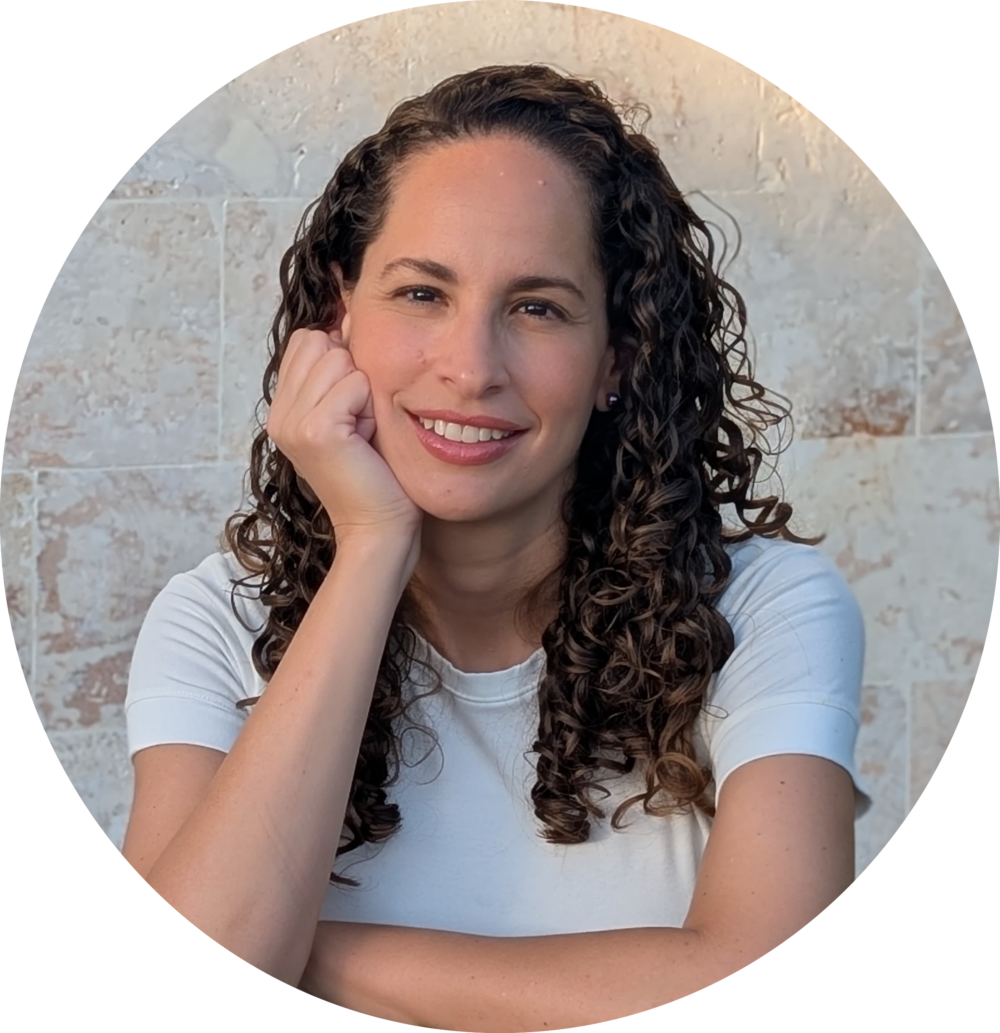 Round Pic Laura Espaillat